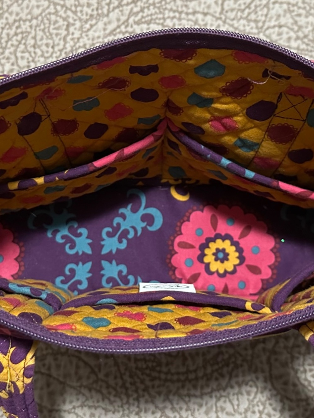 Patterned Handbag - Picture 3 of 4